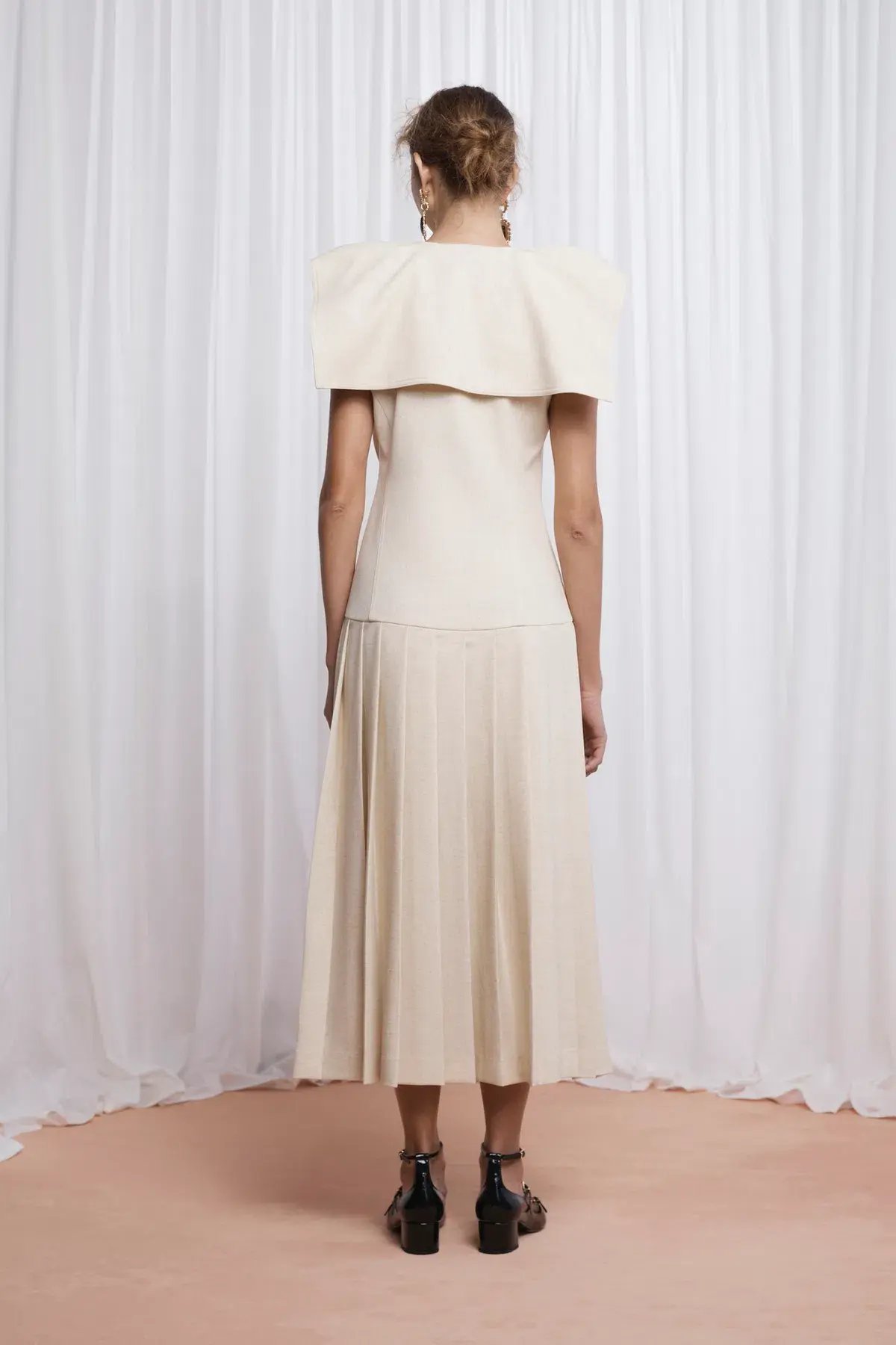 Lovaan Elly Dress Butter Size 12 photo 3