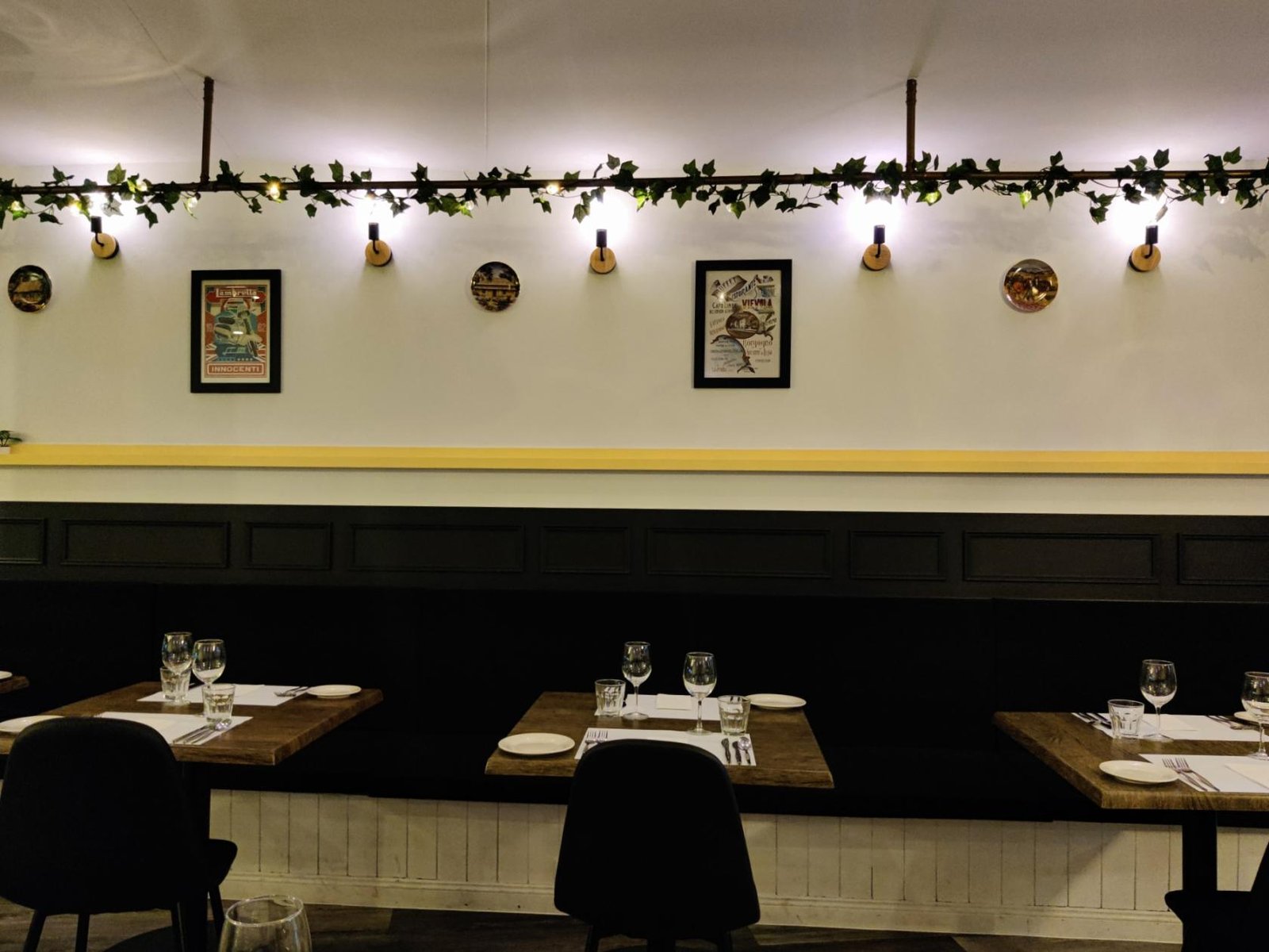 Dining Area at La Gusto Ristorante photo 6