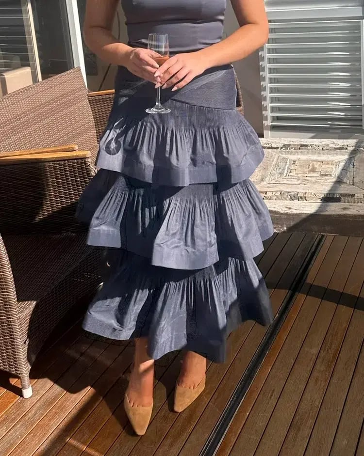 Zimmermann The Pleated Tiered Skirt in Paradise Navy Size 2/Au 12 photo 2
