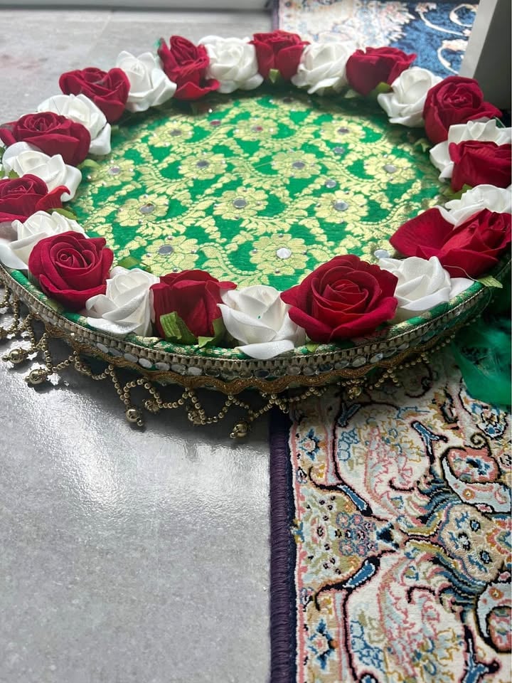 Henna tarys for hire photo 2