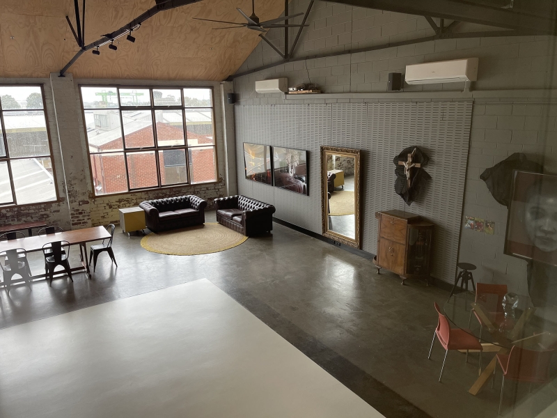 G49Loft Style Daylight Studio photo 7