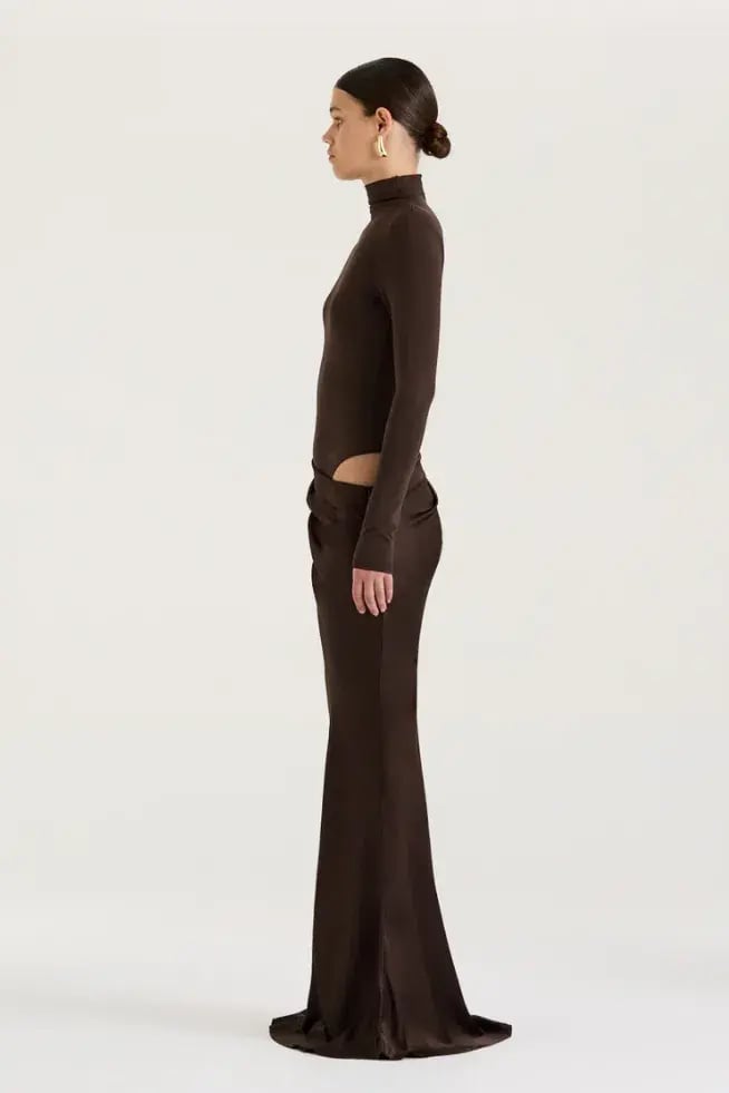 Henne Soraia Brown Size 10 photo 3