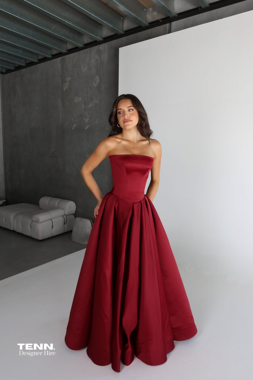 Lia Stublla x TENN Elodie Gown - Wine photo 2