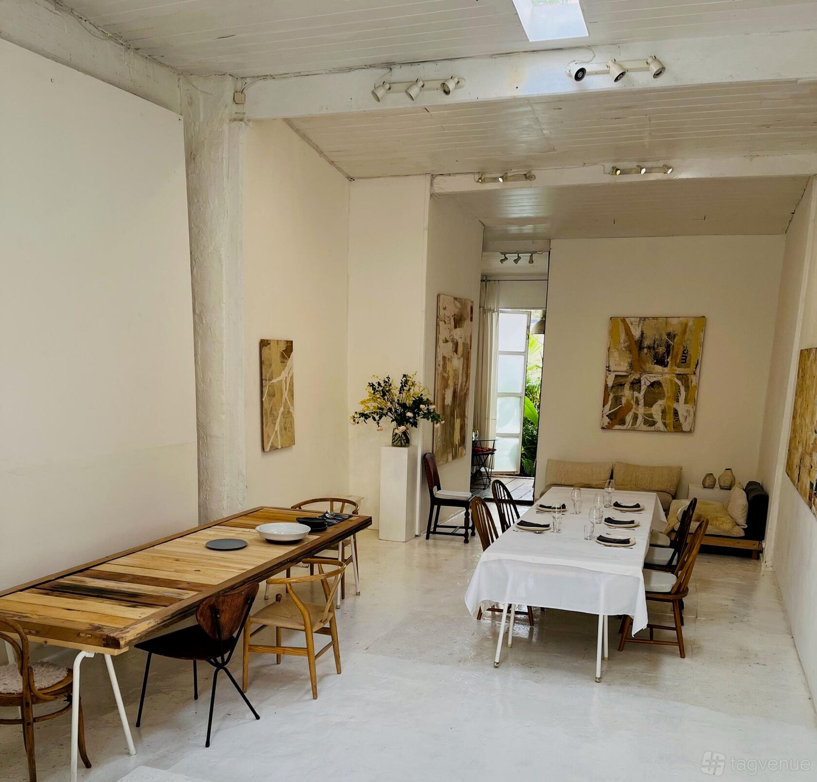Studio with natural light at Beautiful White Space photo 11