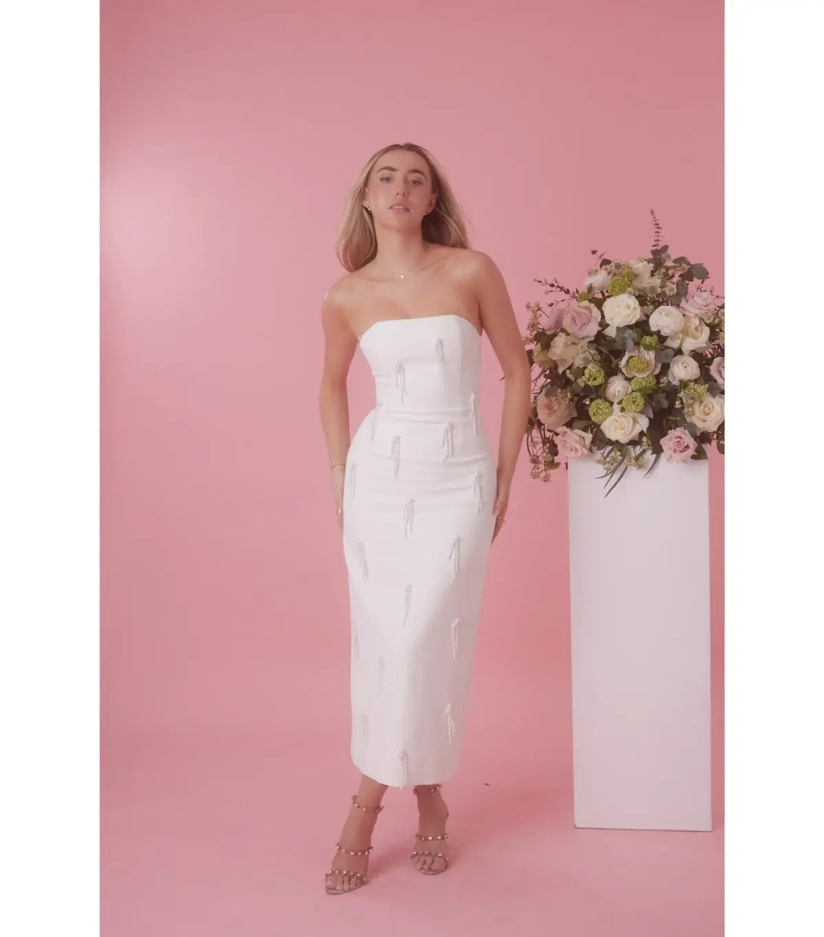 Odd Muse The Ultimate Muse Embellished Midi Dress White Size XS / AU 6 photo 4
