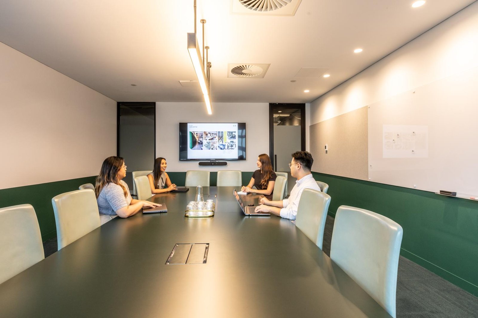 Diamond Boardroom at cirque South Brisbane photo 3