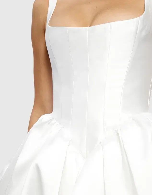 Effie Kats Muse Mini Dress / White / Size 8 photo 4