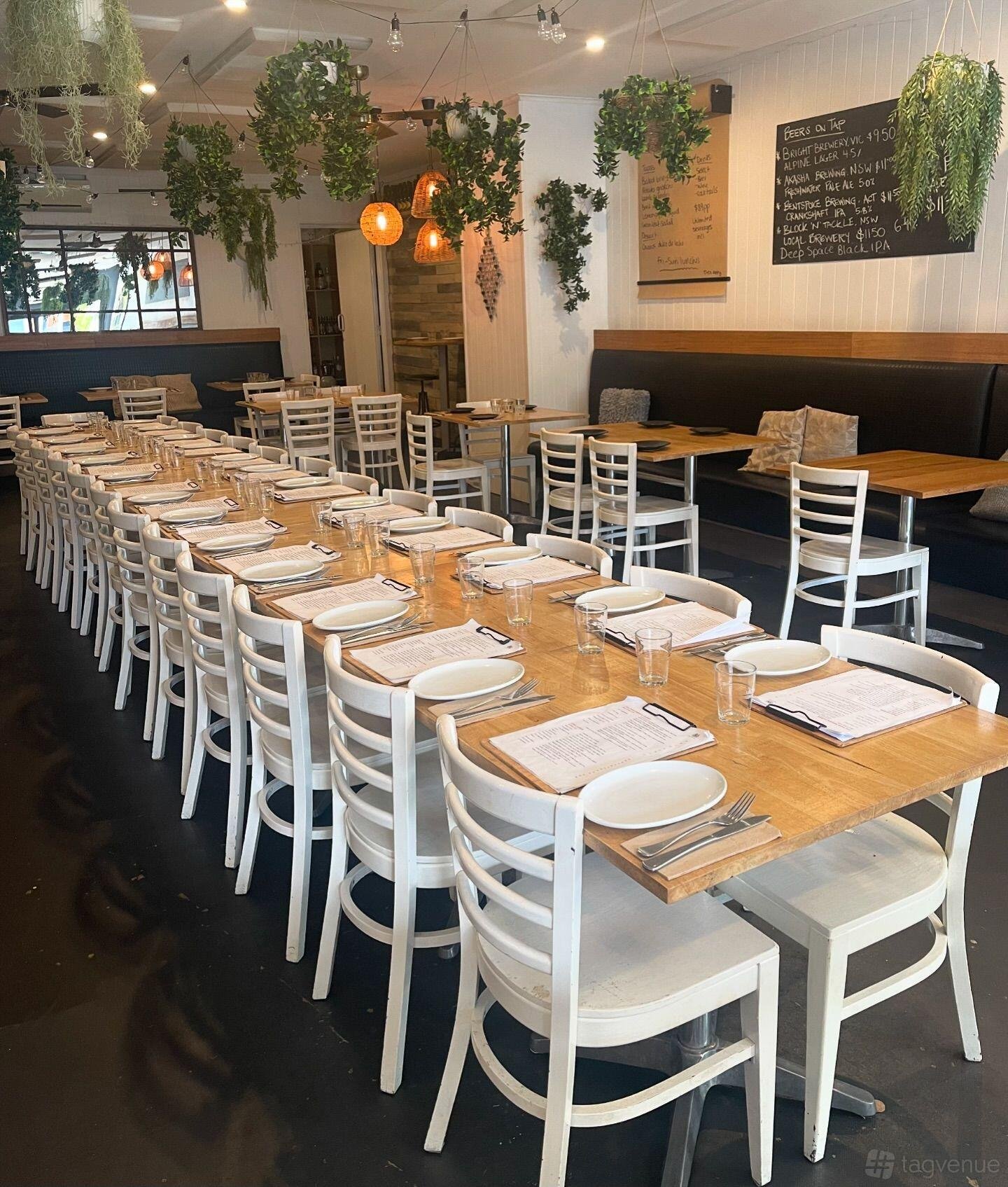 Entire Venue at Four Hands Tapas & Pizza Bar photo 6