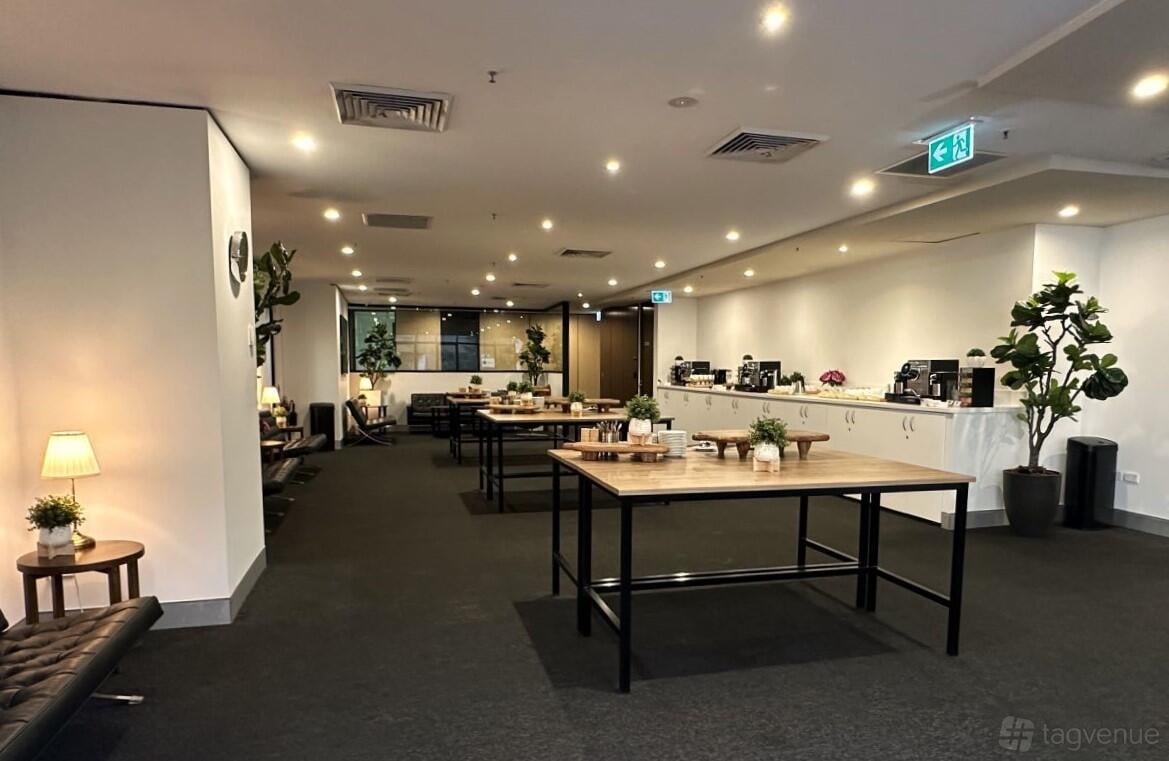 Standard Room at Karstens Sydney photo 11