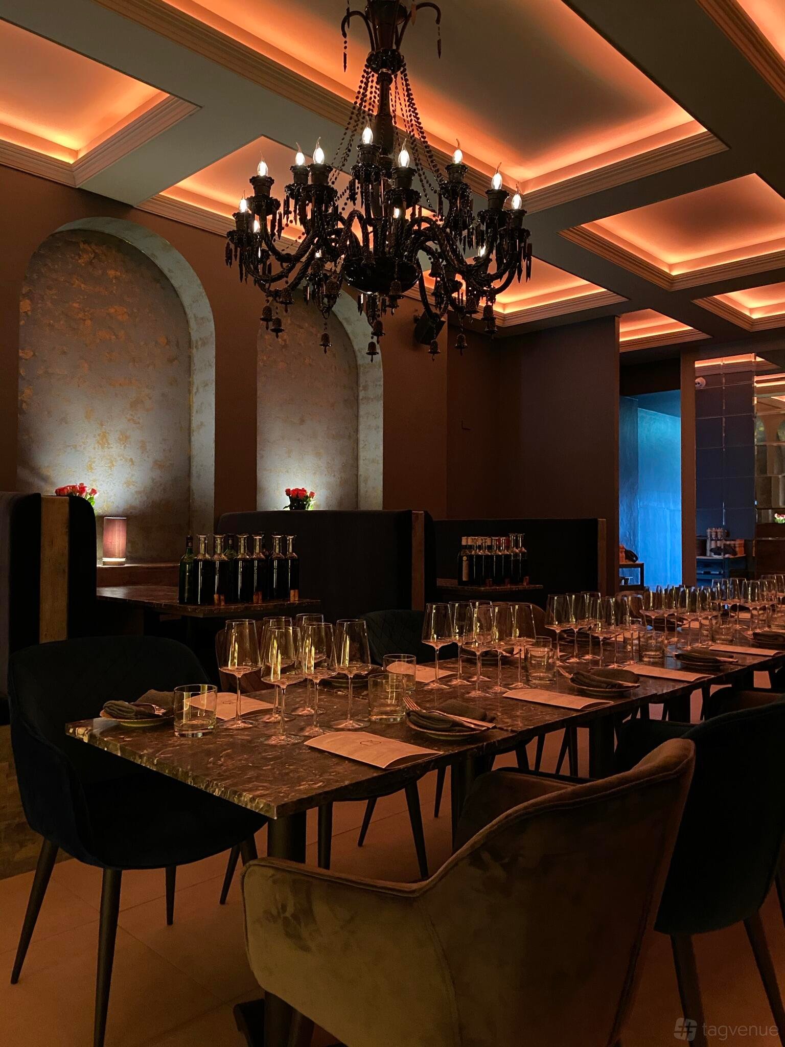Main Dining Room at No.32 Restaurant & Bar photo 6