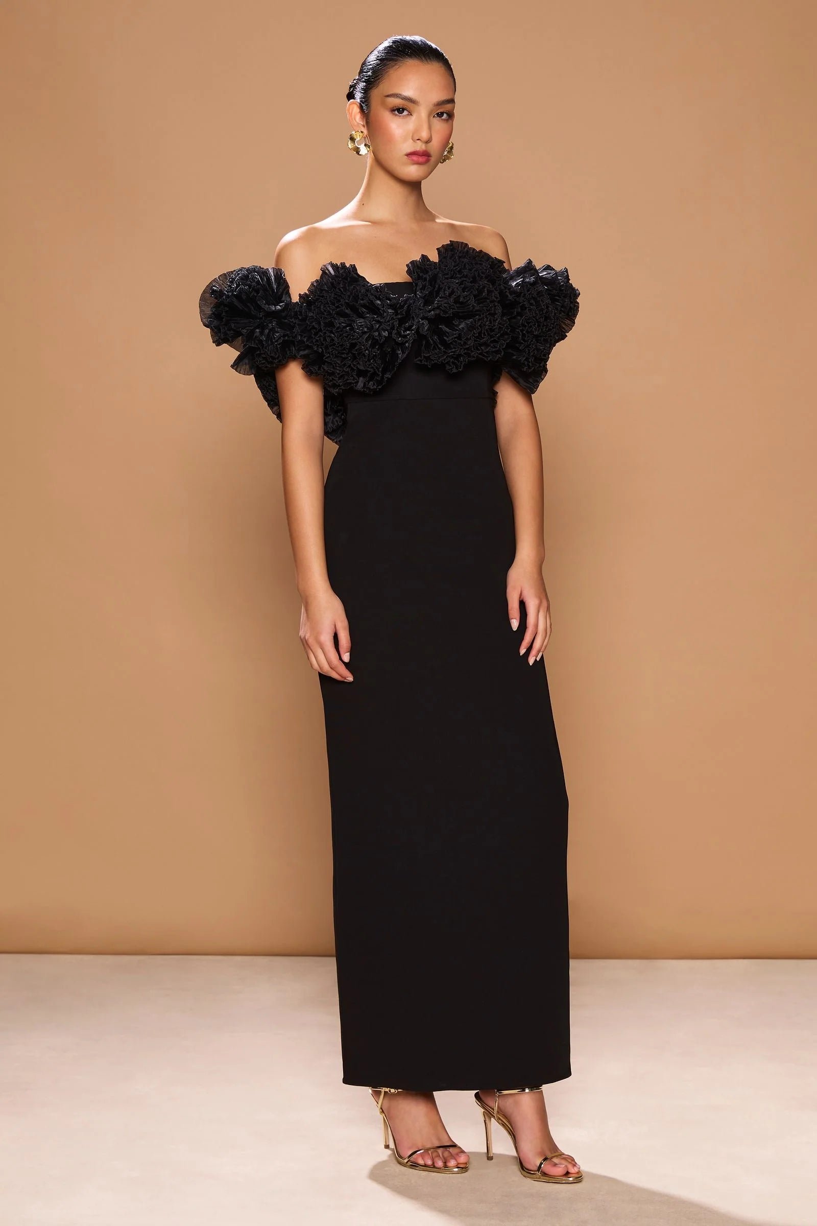 SONYA SORRENTO GOWN - BLACK photo 2