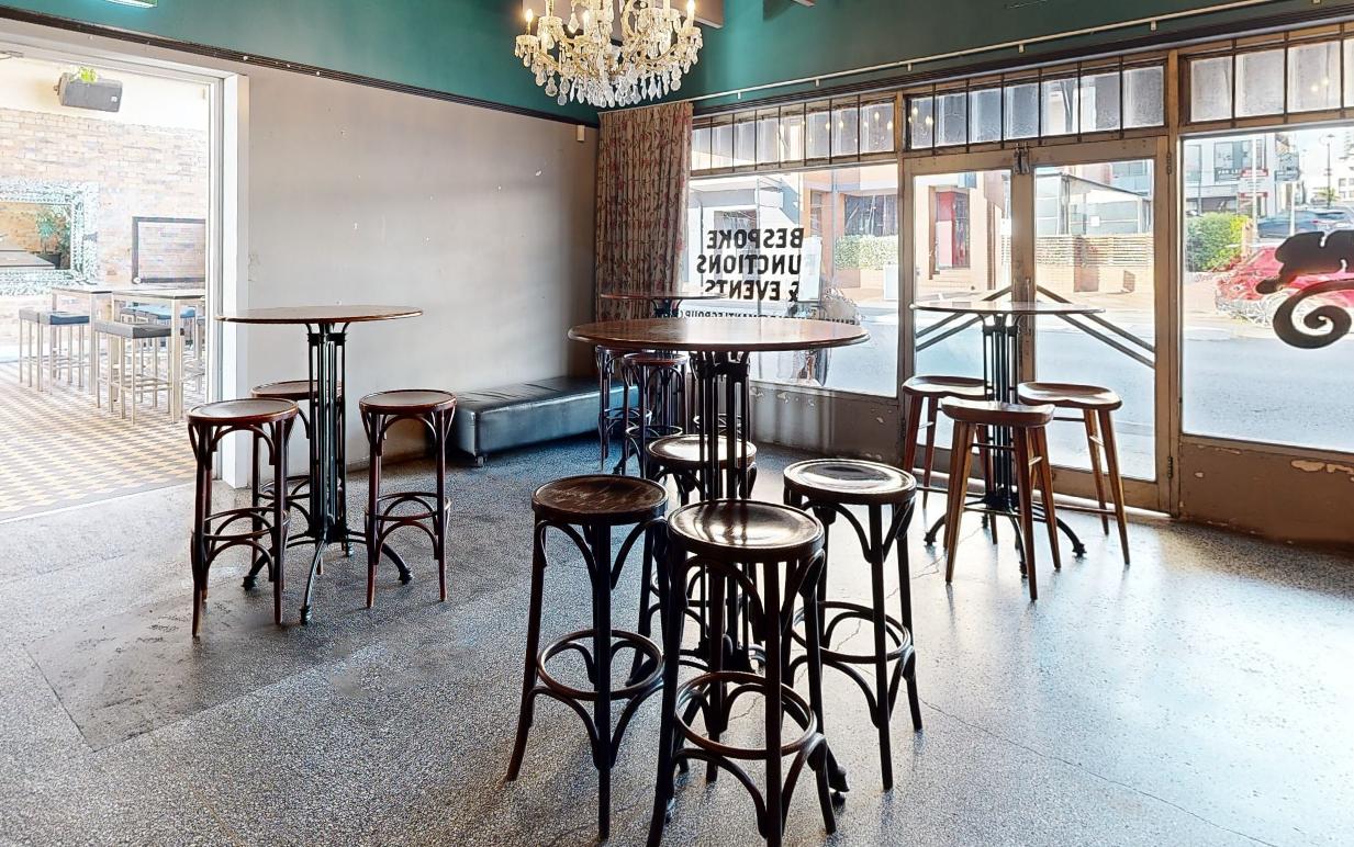 The Brass Bar at Pig ‘N’ Whistle - Brunswick Street photo 5
