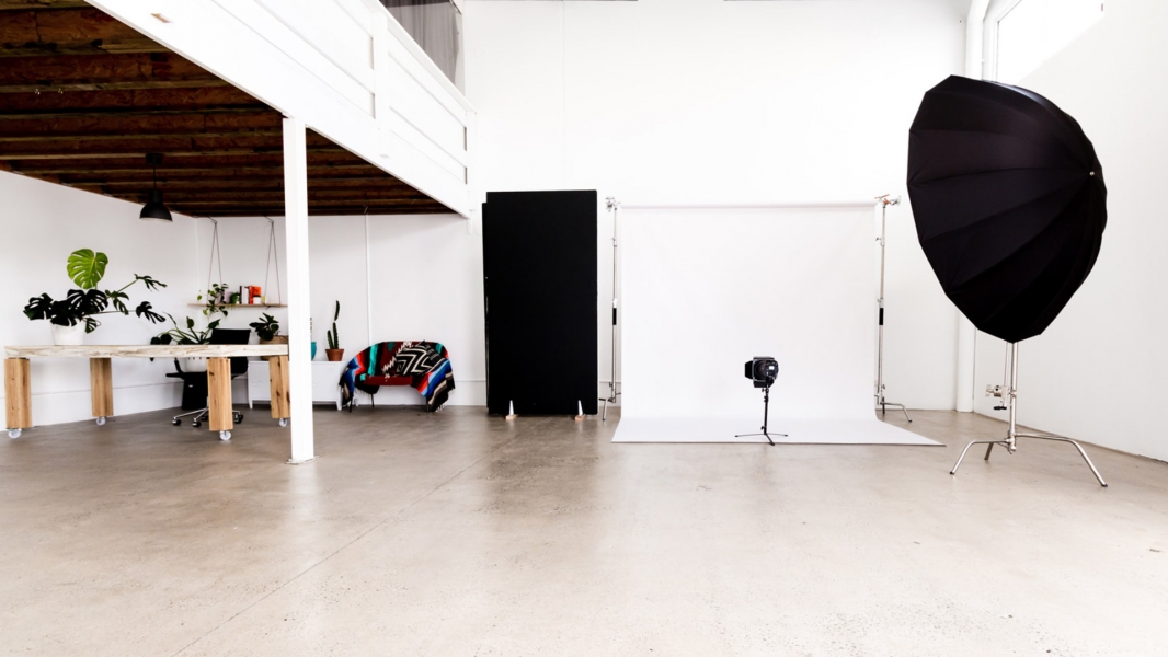 11 Past 11 Studio photo 2