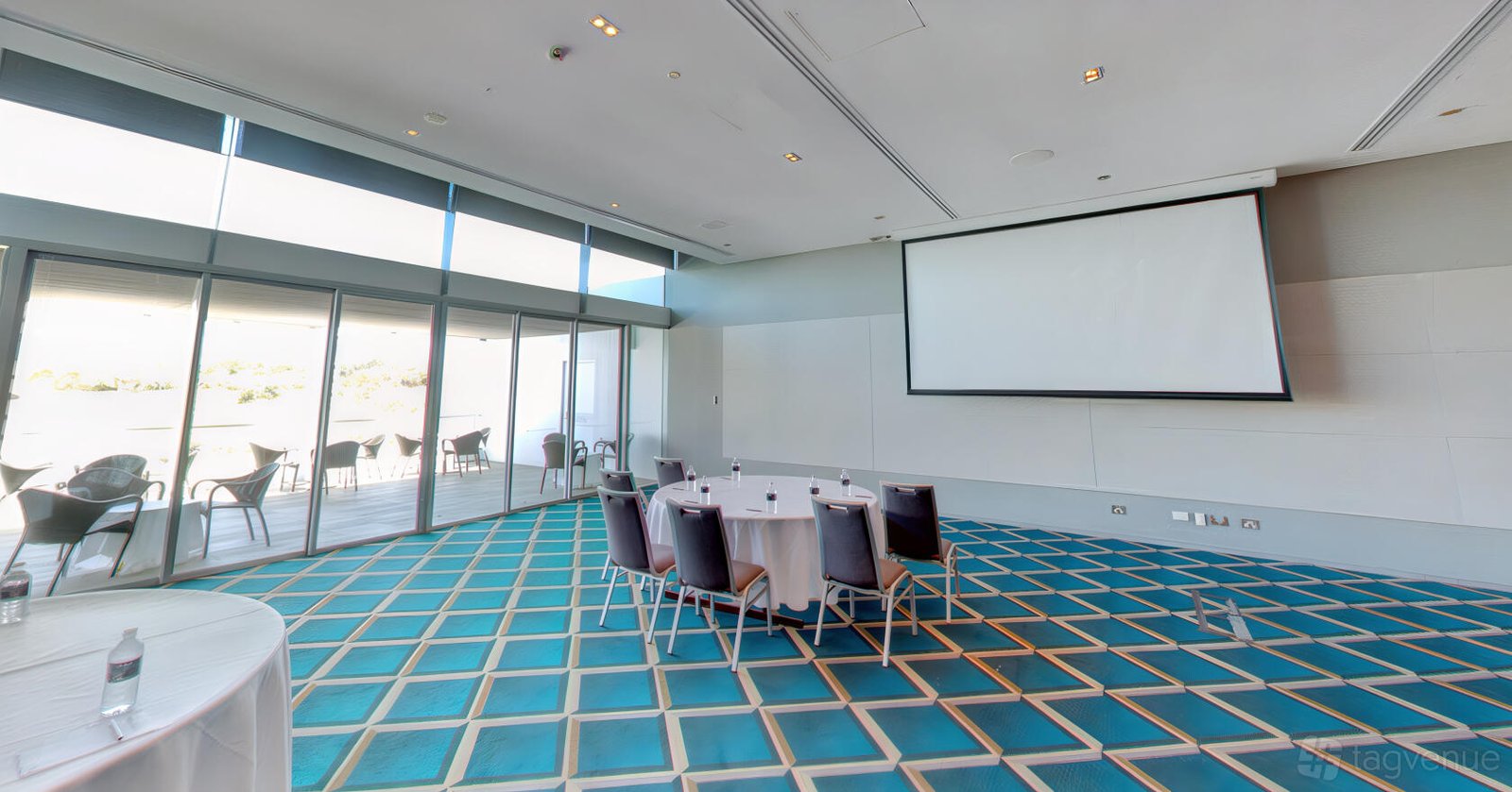 Magneta II at Pullman Magenta Shores Resort photo 5