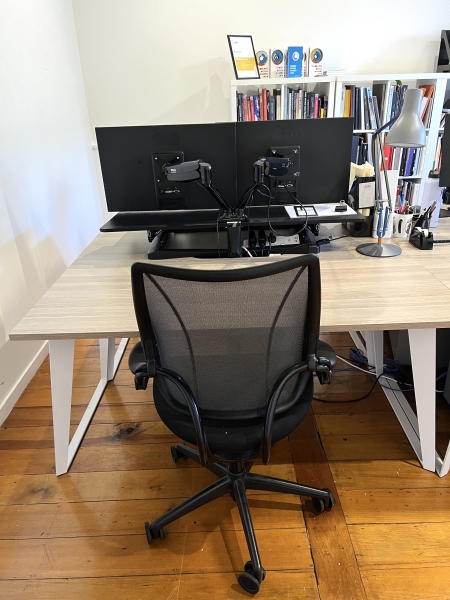 Desks & Meeting Room at Glowing Structures Studio photo 5