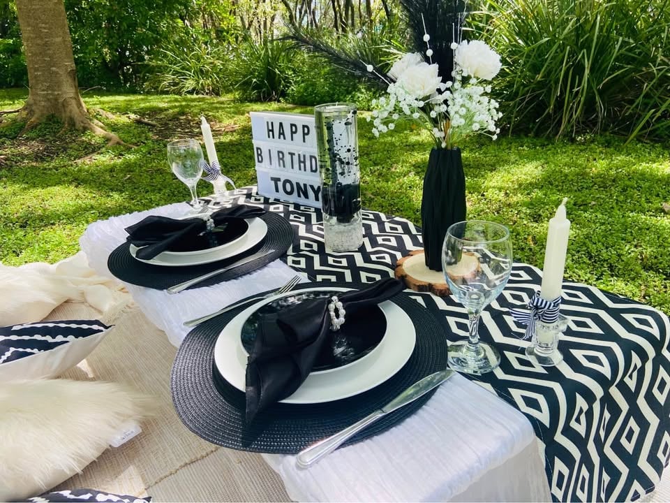 Picnic Party table Set up Hire photo 6
