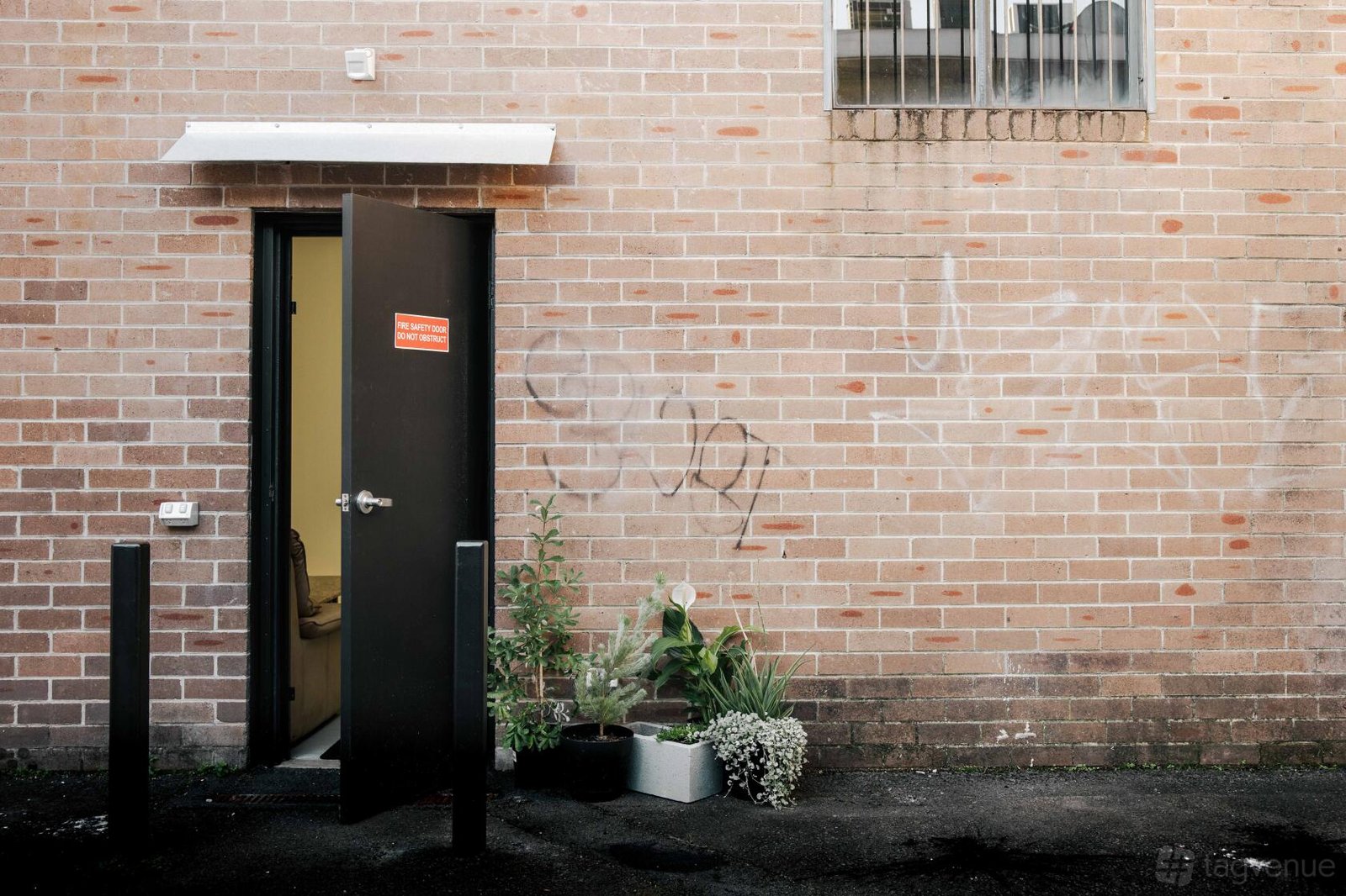 Industrial Warehouse Venue at UNO STUDIOS photo 15