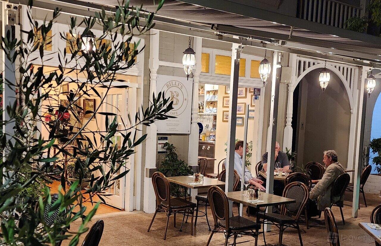 Patio at Billi's Cafe photo 6