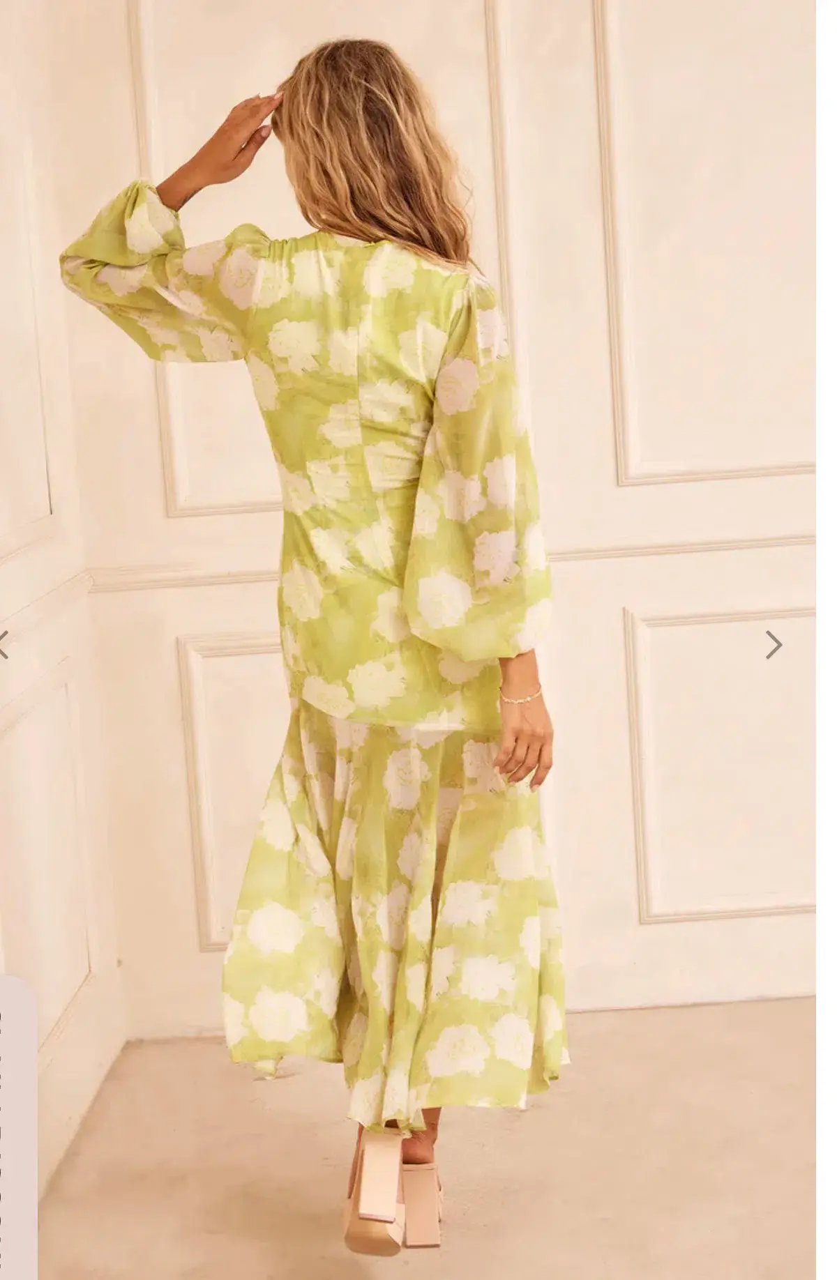 Sage & Paige Formation Midi Dress Lime photo 3