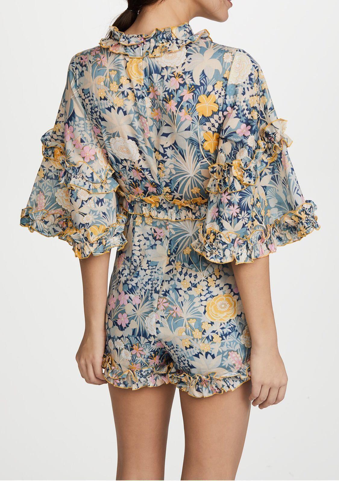 aliceMcCaLL Choose Me Playsuit Gold Bloom size 6 photo 2