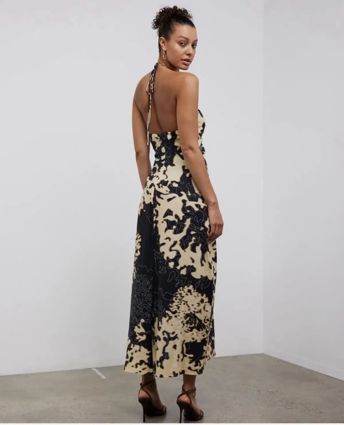 Camilla & Marc Kairi Midi Dress in Black Print Size 8 photo 2