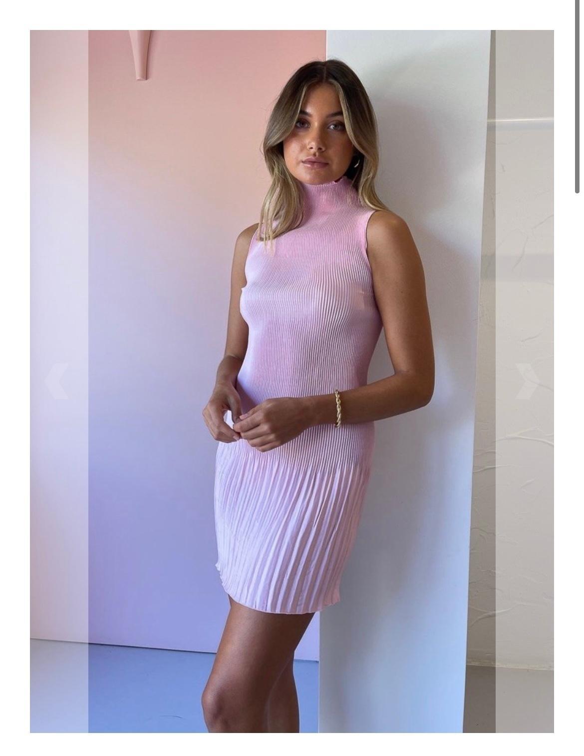 L'Idee Soirée Pleated Mini Dress in Pink Size 8 photo 3