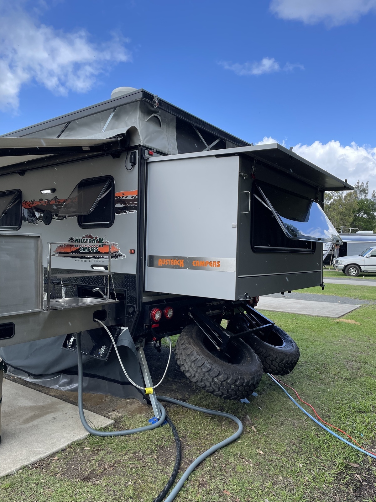 Ozzie the Austrack Tanami X15B Hybrid photo 6