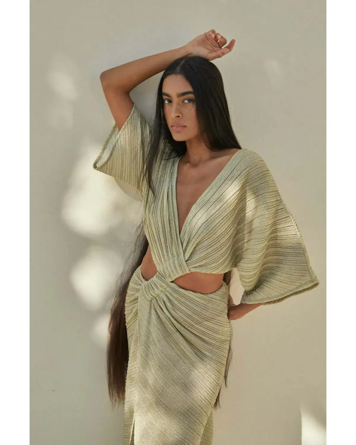 Suboo Stevie Cross-over Midi Dress in Gold Size AU 6 photo 5