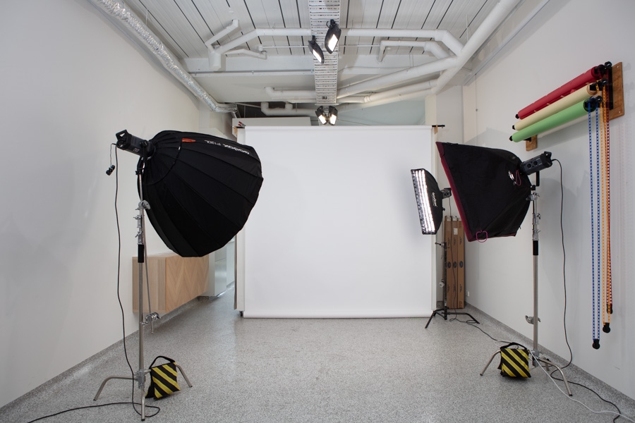 Stranger Photo Studio photo 2