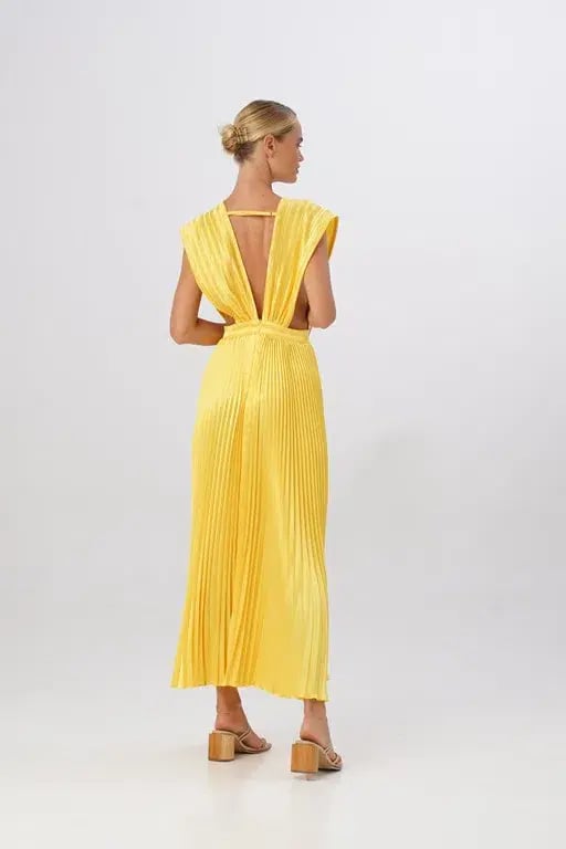 L'Idee Gala Gown Canary Size XL/Au 14 photo 4