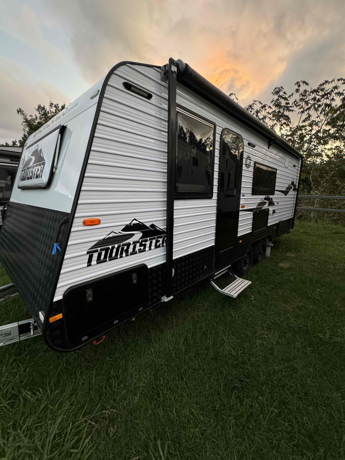 Tourister Bikes & Bunks photo 4