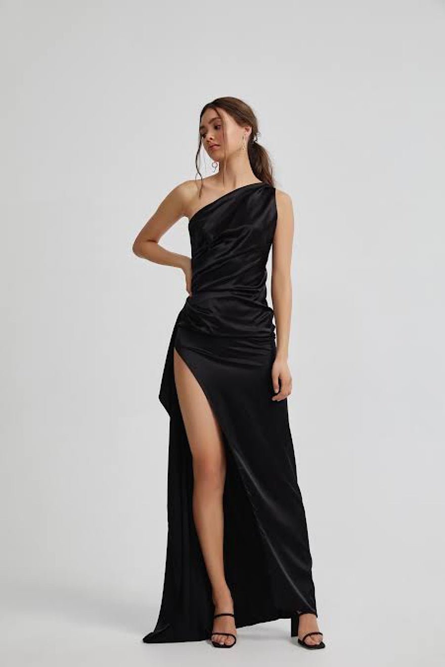 Lexi Samira Dress In Black photo 4
