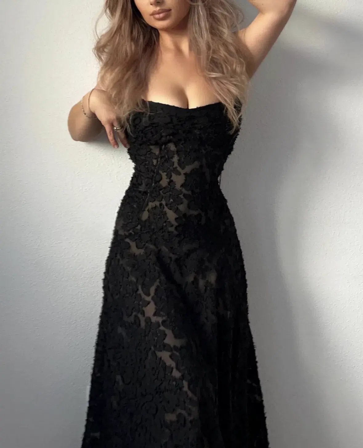 House Of Cb Seren Floral Sheer Lace Back Maxi Dress Black Size S / Au 8 photo 2