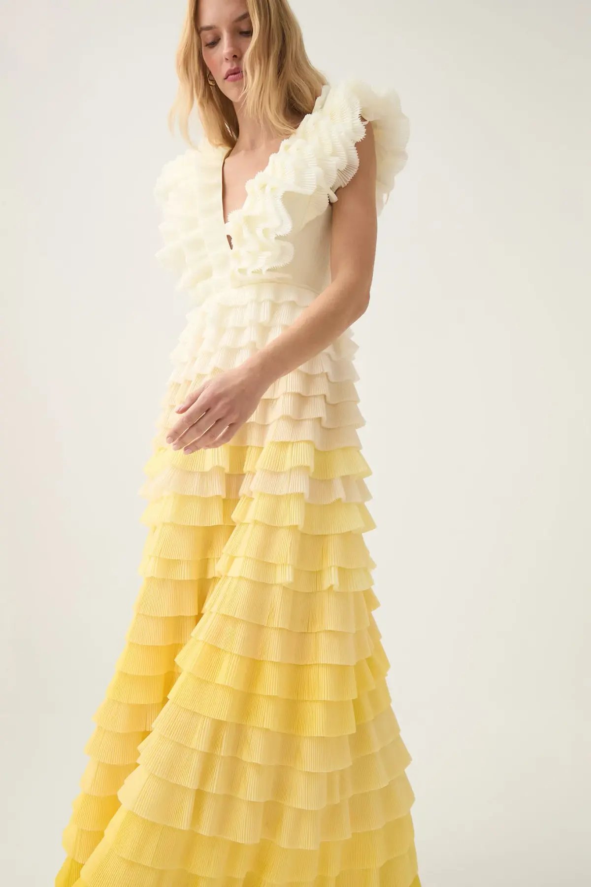 Aje Reflection Ombre Gown in Ivory/Acacia Yellow Size AU 12 photo 4
