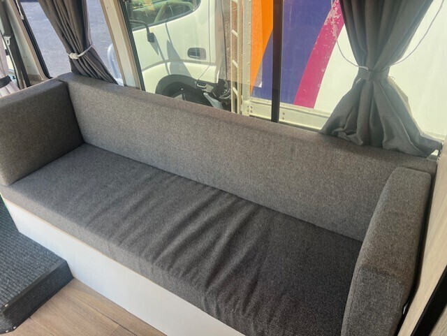 HIRE ME CAMPER photo 2
