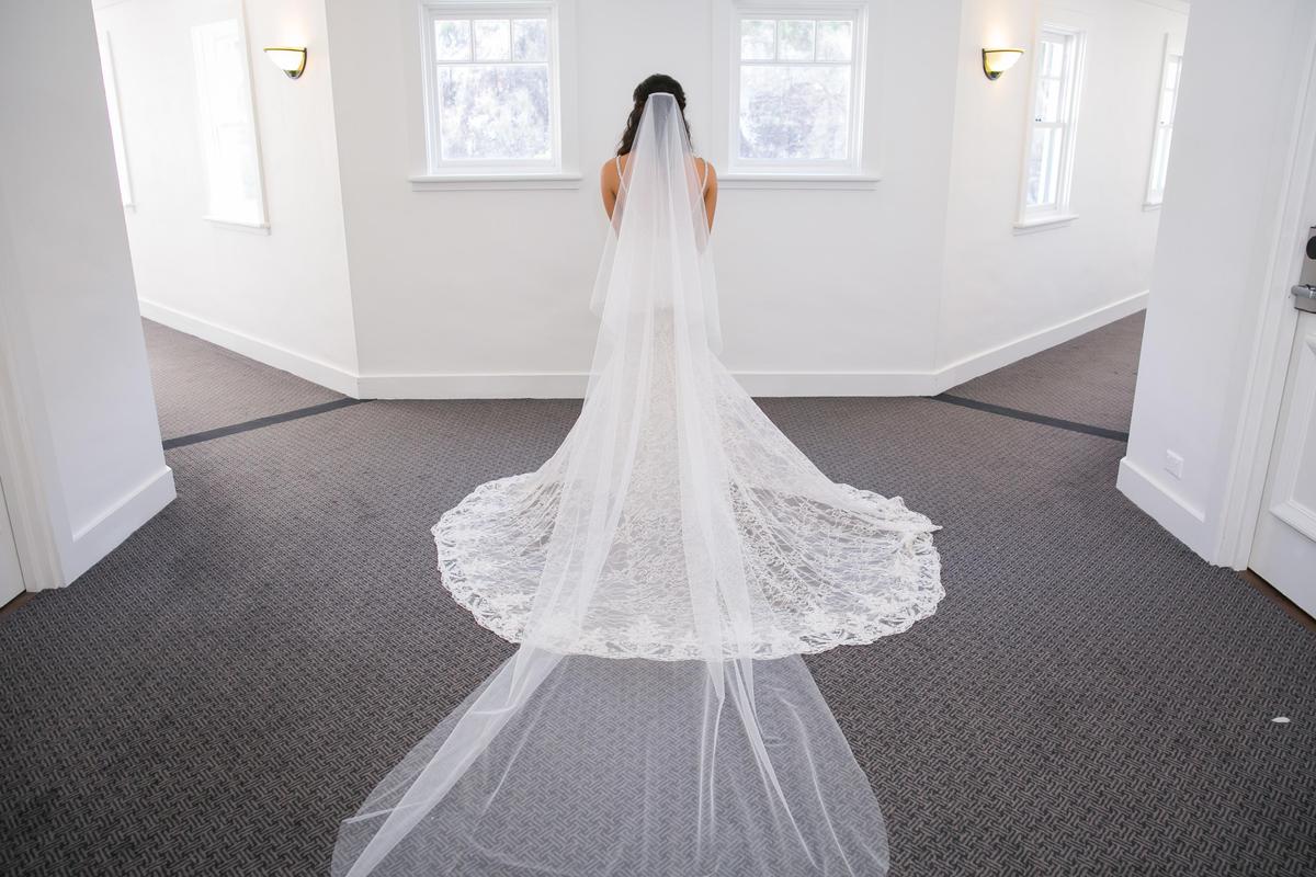 Galia Lahav white lace wedding dress size 8 photo 2