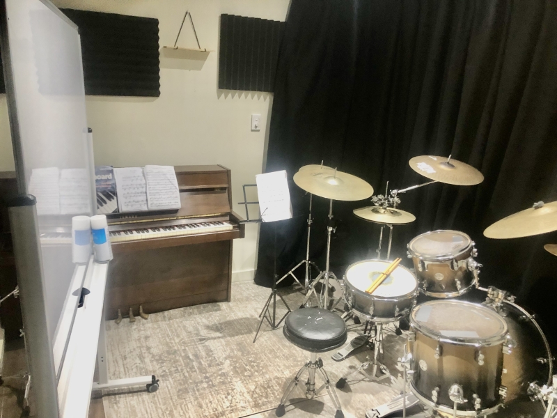 Teaching/rehearsal studio photo 2
