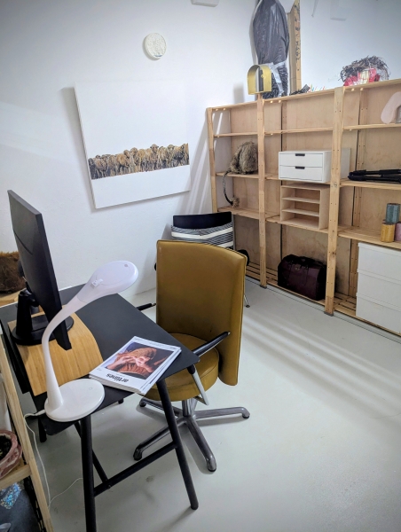 1E: Art or Design Studio/Creative Office (9.5 m2) photo 6