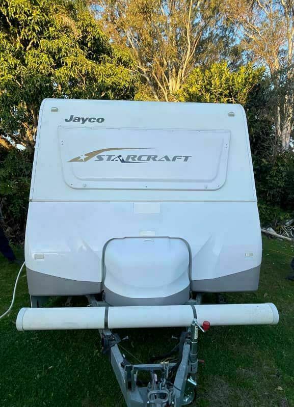 Jayco Starcraft Triple Bunk Family Caravan photo 8