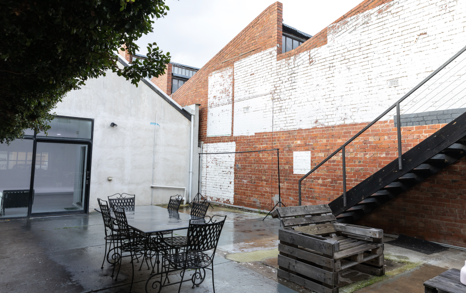 STUDIO WAREHOUSE SPACE photo 8
