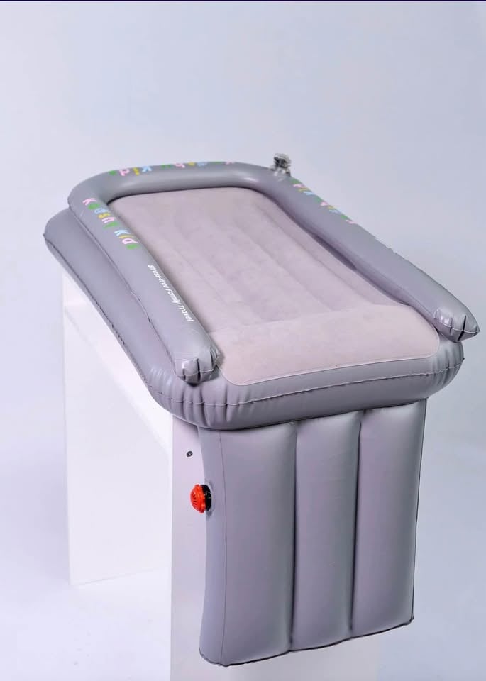 Kooshy kids travel bed HIRE photo 2