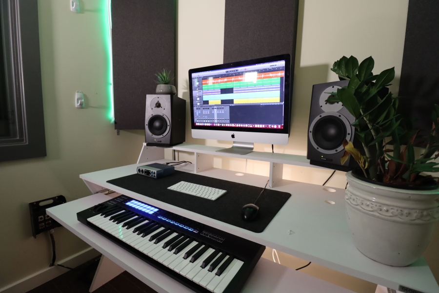 Charlie Studio photo 3