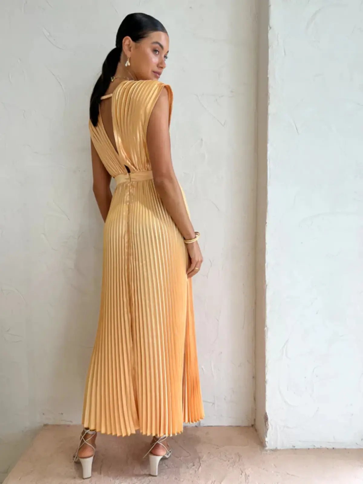 L'idée Gala Gown Mango Size AU 6 photo 3