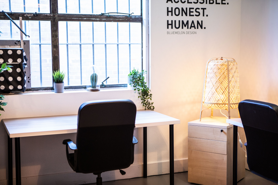 Large desk in creative co-working space photo 3