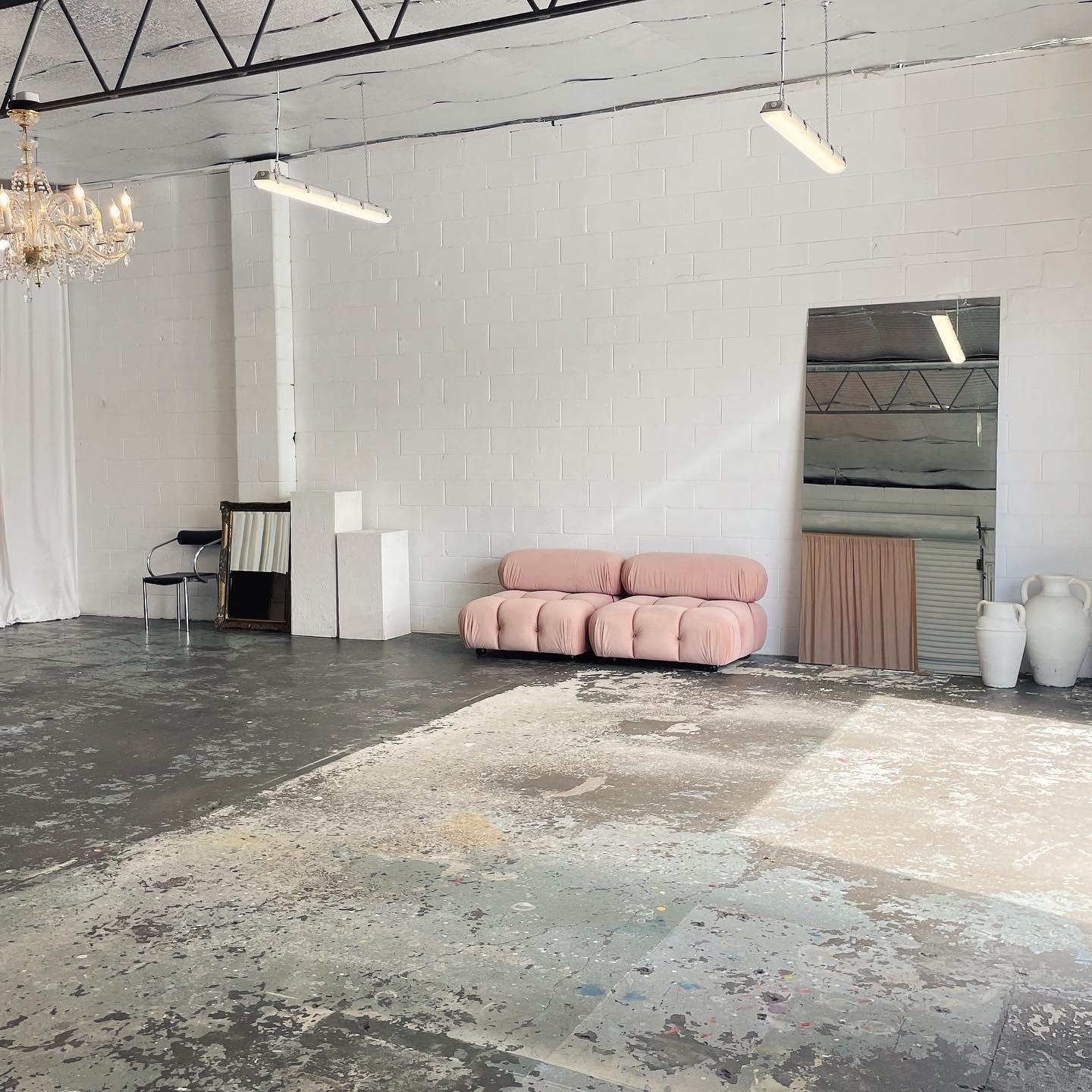 Entire Venue at RŌŌM and SEPIÀ by IQ Studio photo 3