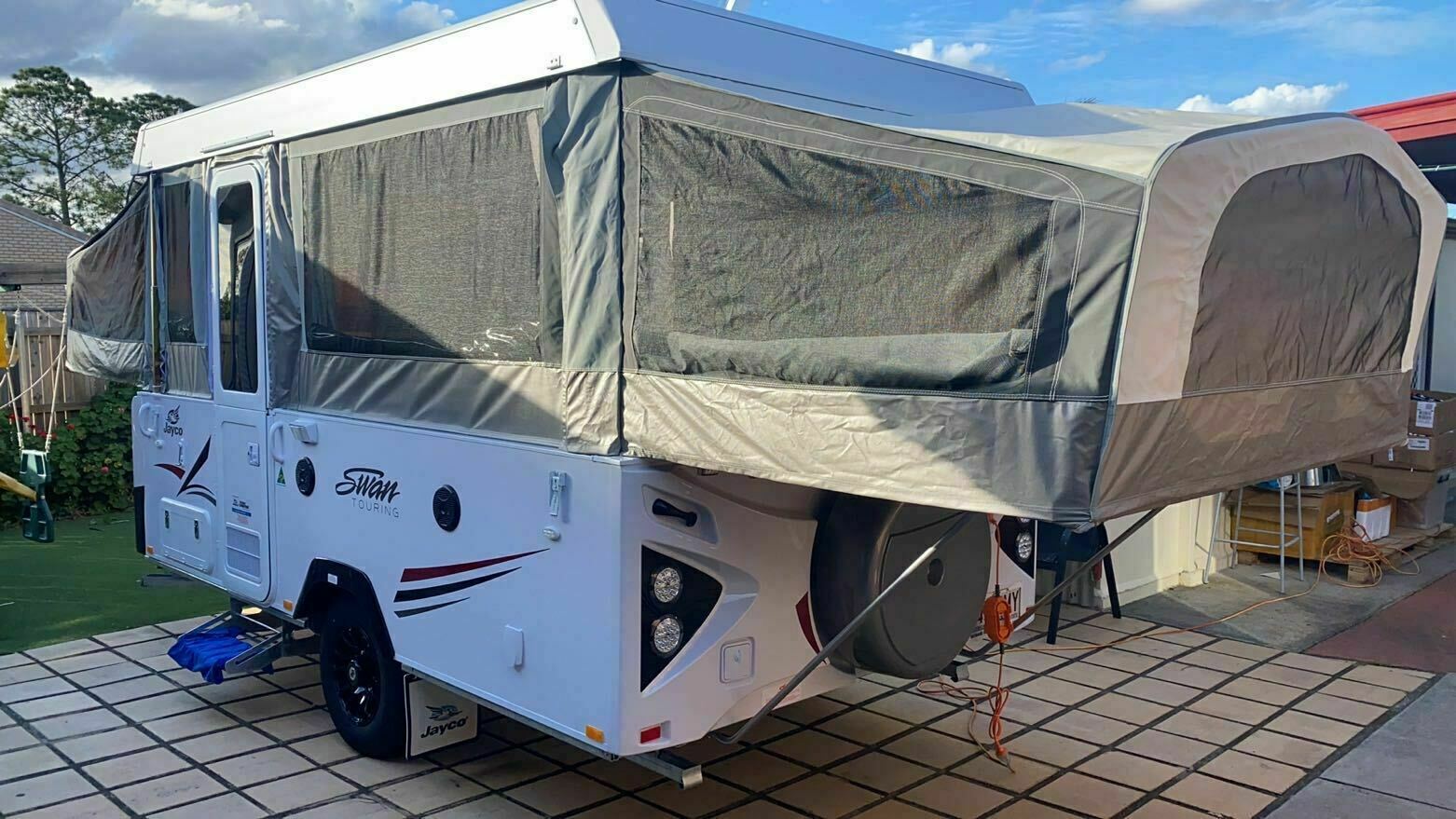 6 Berth Almost New Family Camper photo 5