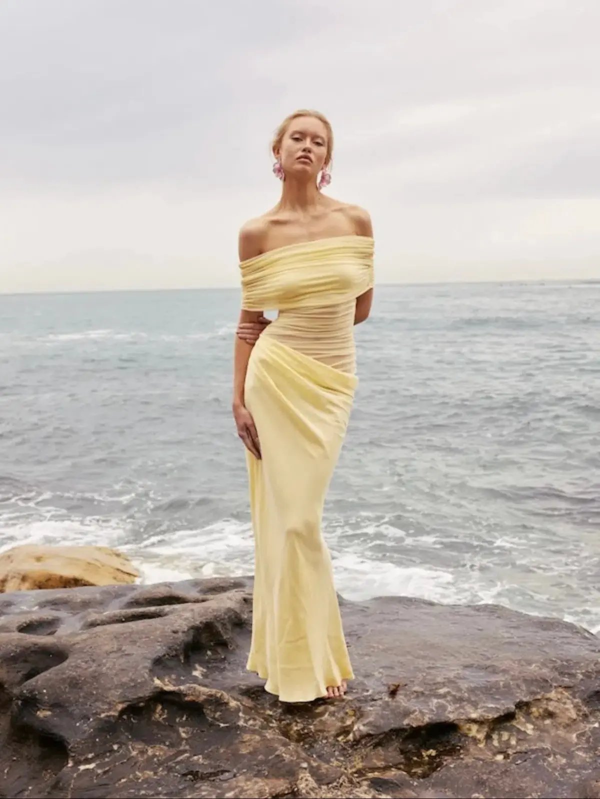 Benni Nico Off Shoulder Maxi Dress in Butter Size AU 8 photo 4