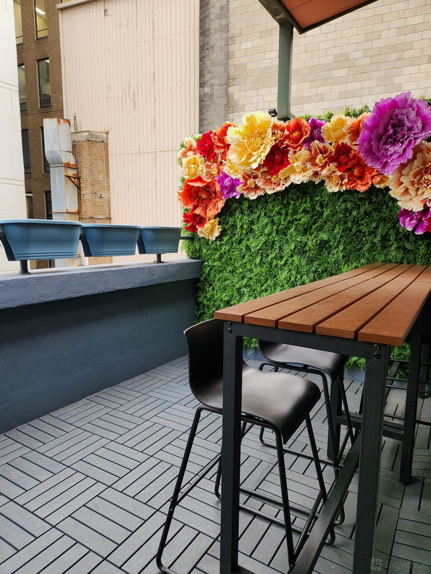 Large Balcony at Loft on George photo 3