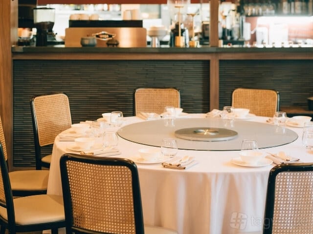 Red Room at One Dining Teahouse and Restaurant photo 8