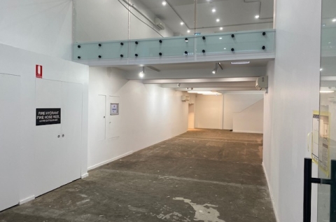 Cozy creative space in City photo 6
